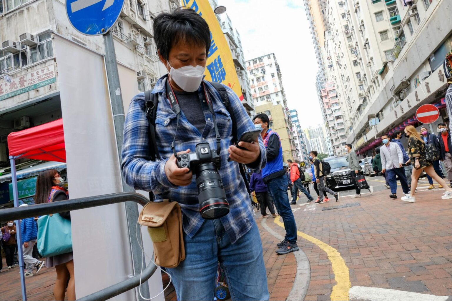 Authenticating Election Coverage in Hong Kong